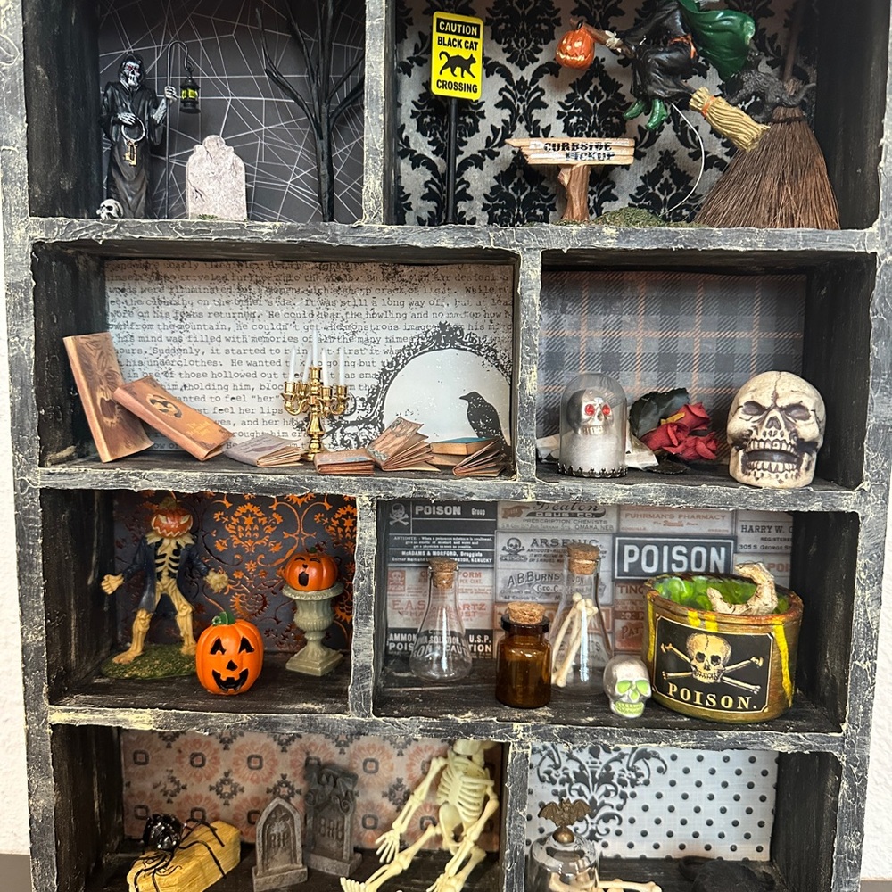 Halloween Haunted House!